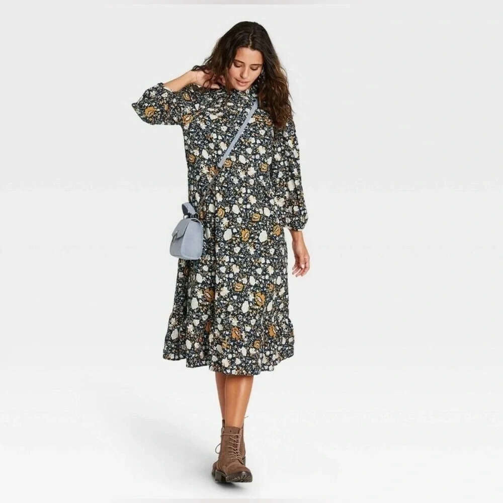 Universal Thread Navy Blue and Yellow FloralPrint Long Sleeve Midi Dress Prairie